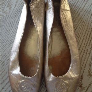 Taryn Rose gold leather ballet flat